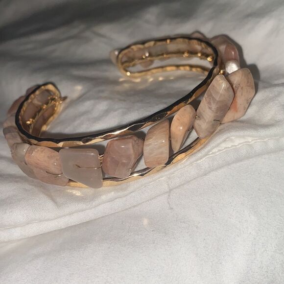 Two Agate Chips Cuff Bracelets - Picture 5 of 10